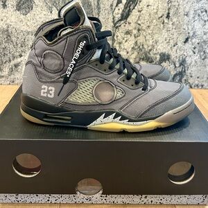 SOLD - Jordan 5 Retro SP x Off-White Mid Muslin
